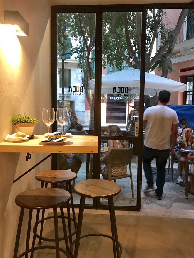 Boca Calle Bar