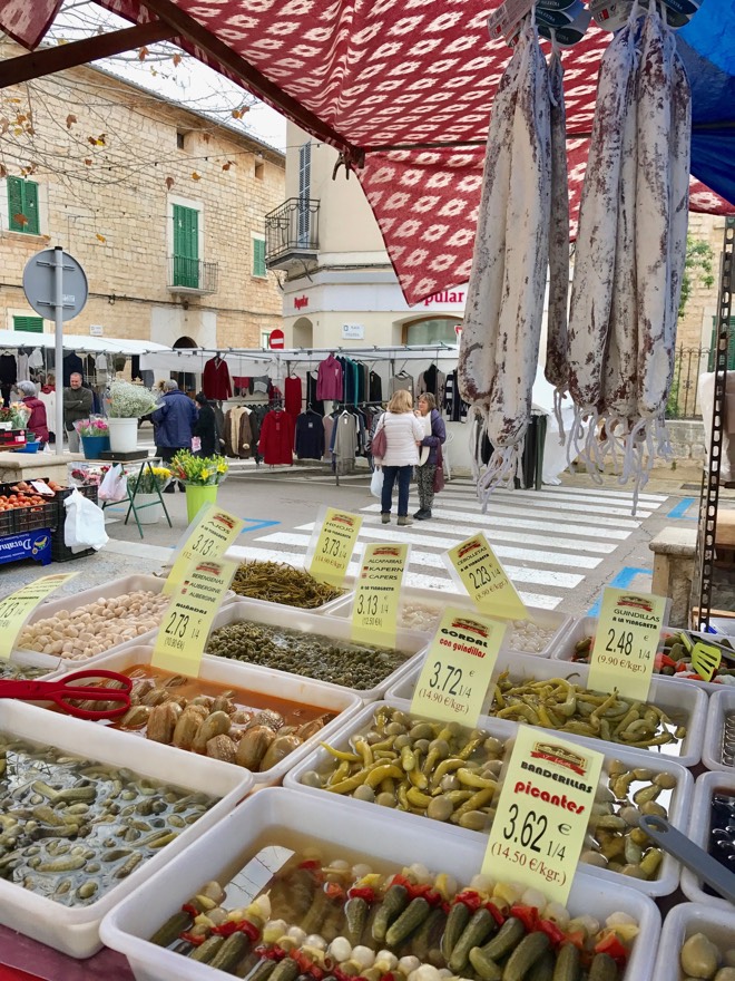 Wochenmarkt auf Mallorca in Binissalem